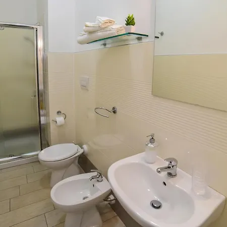 Via Mozart Lejlighedshotel 4*